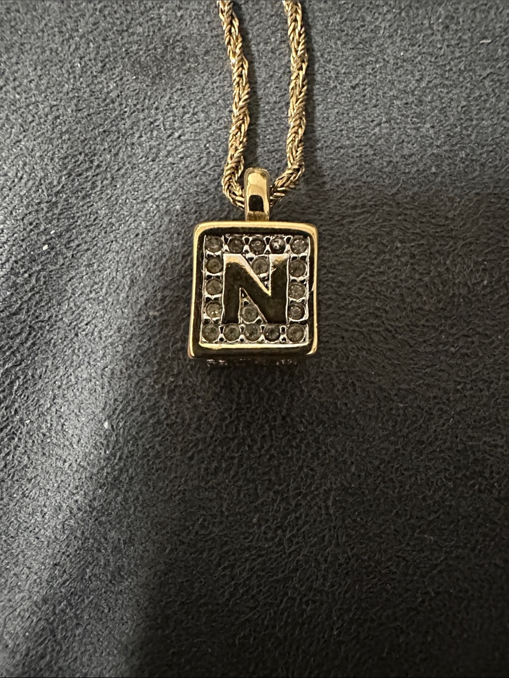 Nina Ricci Gold-Tone Rope Chain Necklace with 'N' Pendant PREOWNED